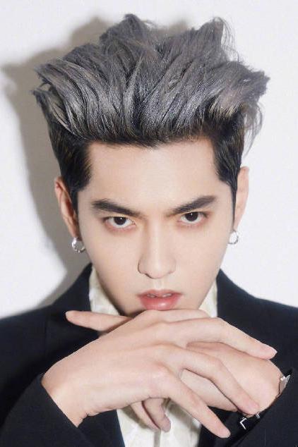 吴亦凡吃瓜娱乐圈,吃瓜群众热议不断